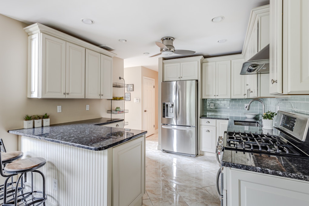 807 Park Place, Springfield, NJ 07081, Presented by Catherine